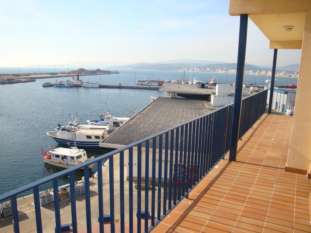 Apartaments La Catifa Now With Elevator!!! Palamós Rum bild